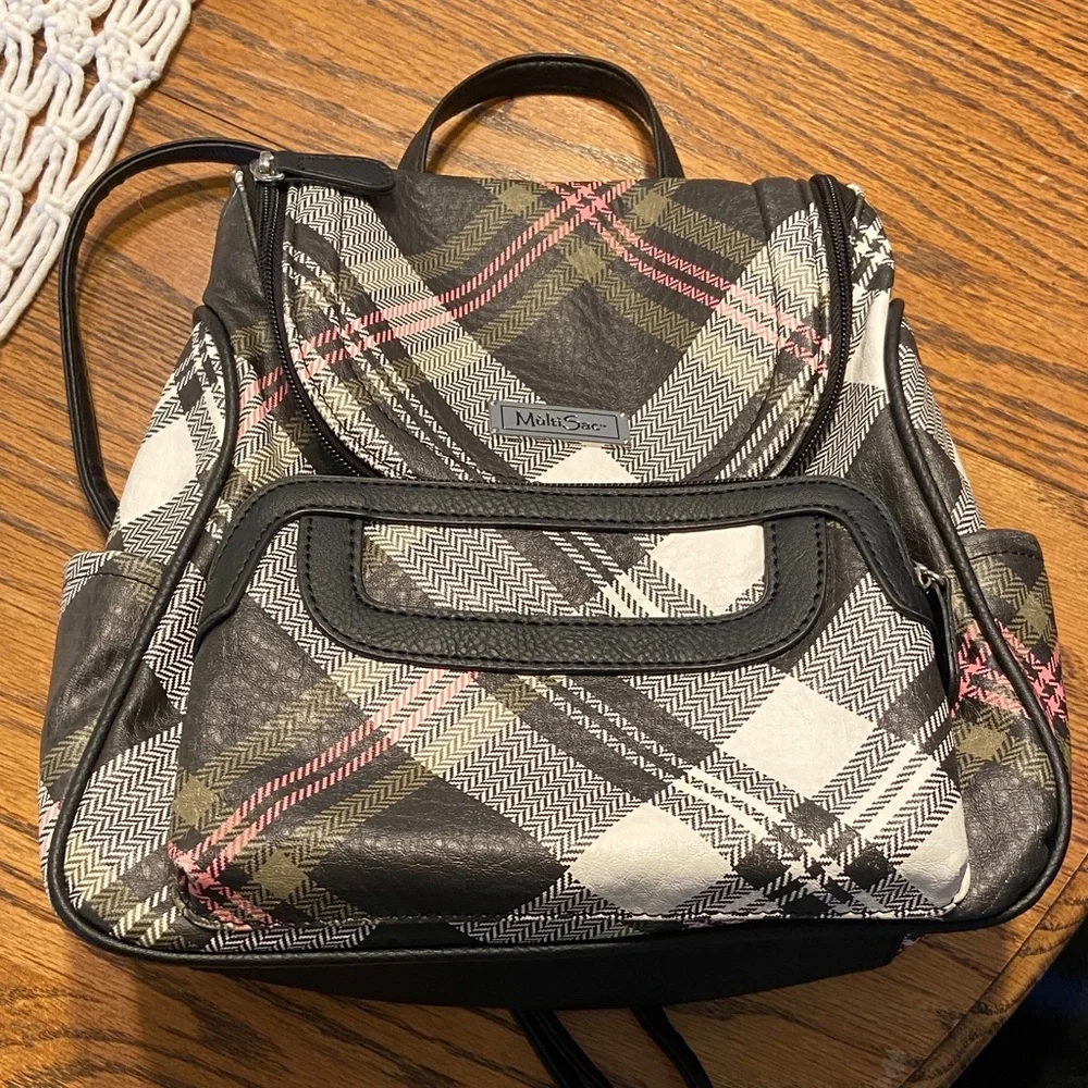Chic Plaid Women's Backpack - Picture 1 of 3